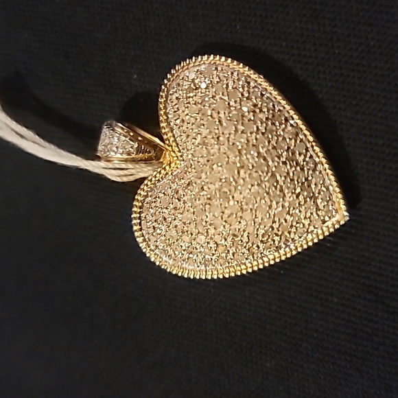 VintHeart Pendent 1ct Real Pave' Diamonds Set In 14k White And Yellow Real Gold. - Picture 5 of 8